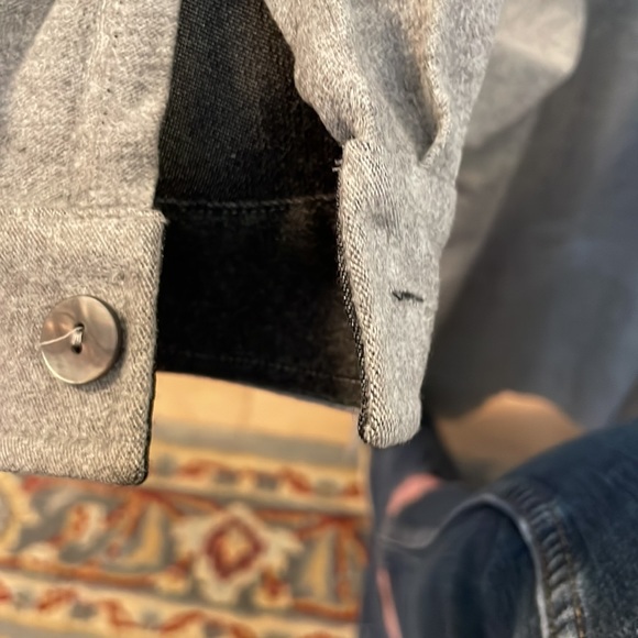 Vintage Talbot soft grey, light pant jacket. 70% viscose rayon 30% polyester. - Picture 8 of 9